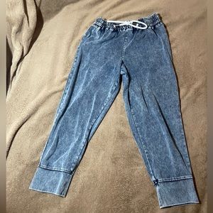 Baggy and light Ardene short pants